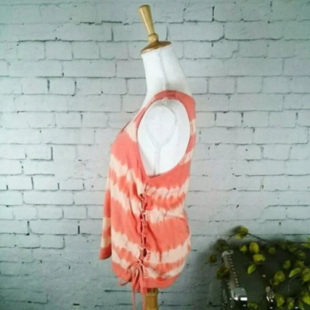 Others Follow Laced Side Tie Dye Tank Top in Coral in Medium